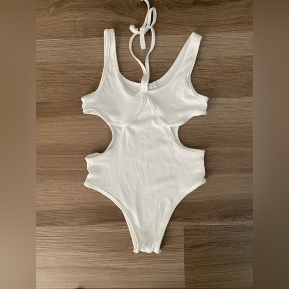 The line by K Bodysuit - Picture 1 of 7